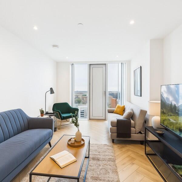 Main image of property: Elizabeth Towers :: Manchester