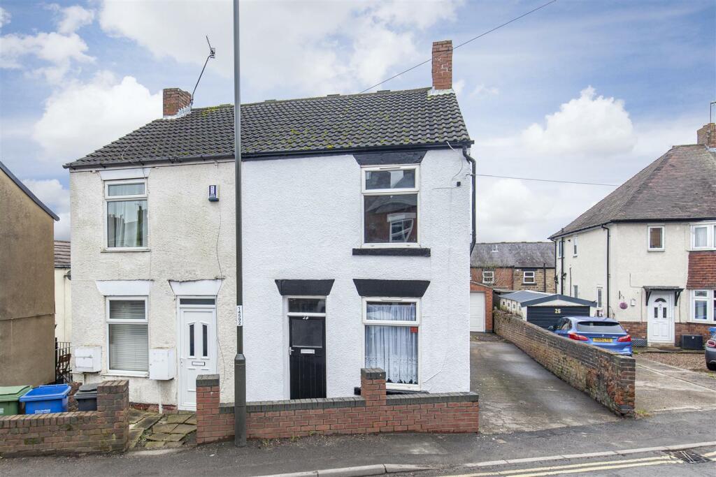 2 bedroom semidetached house for sale in Handley Road, New Whittington