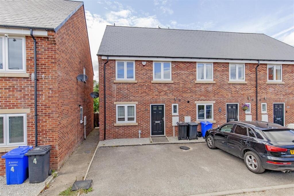 4 bedroom town house