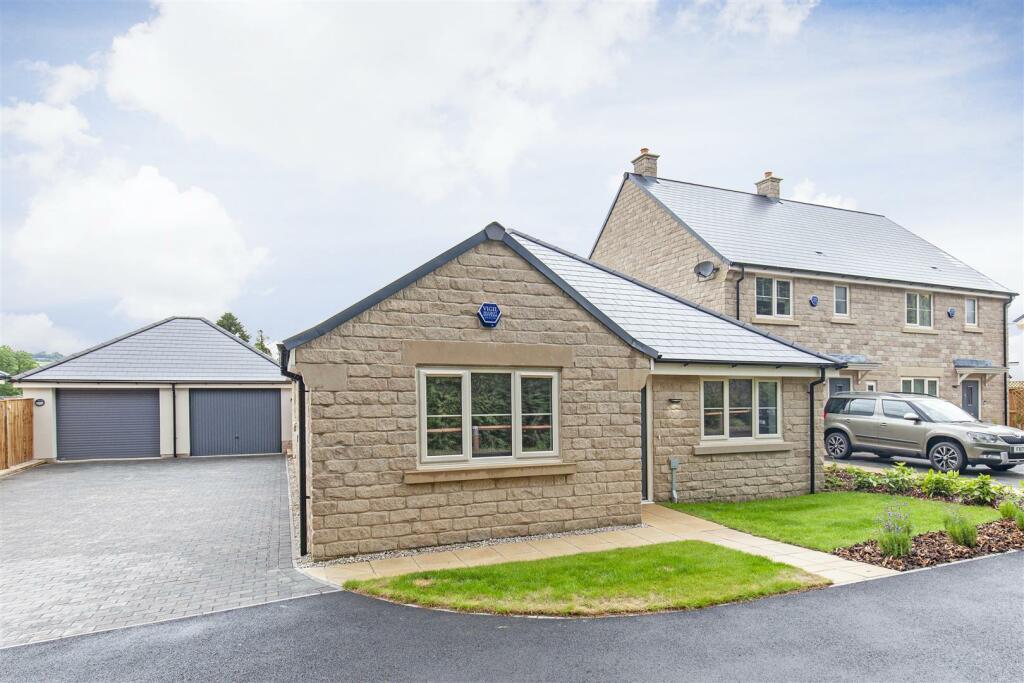 3 bedroom detached bungalow for sale in Fern Close, Tansley, Matlock, DE4