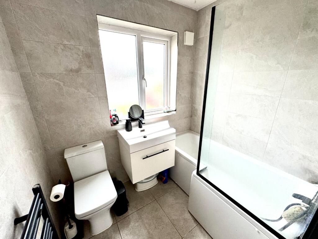 Additional property image - Swanbridge Road, Bexleyheath, Kent, DA7 5BP