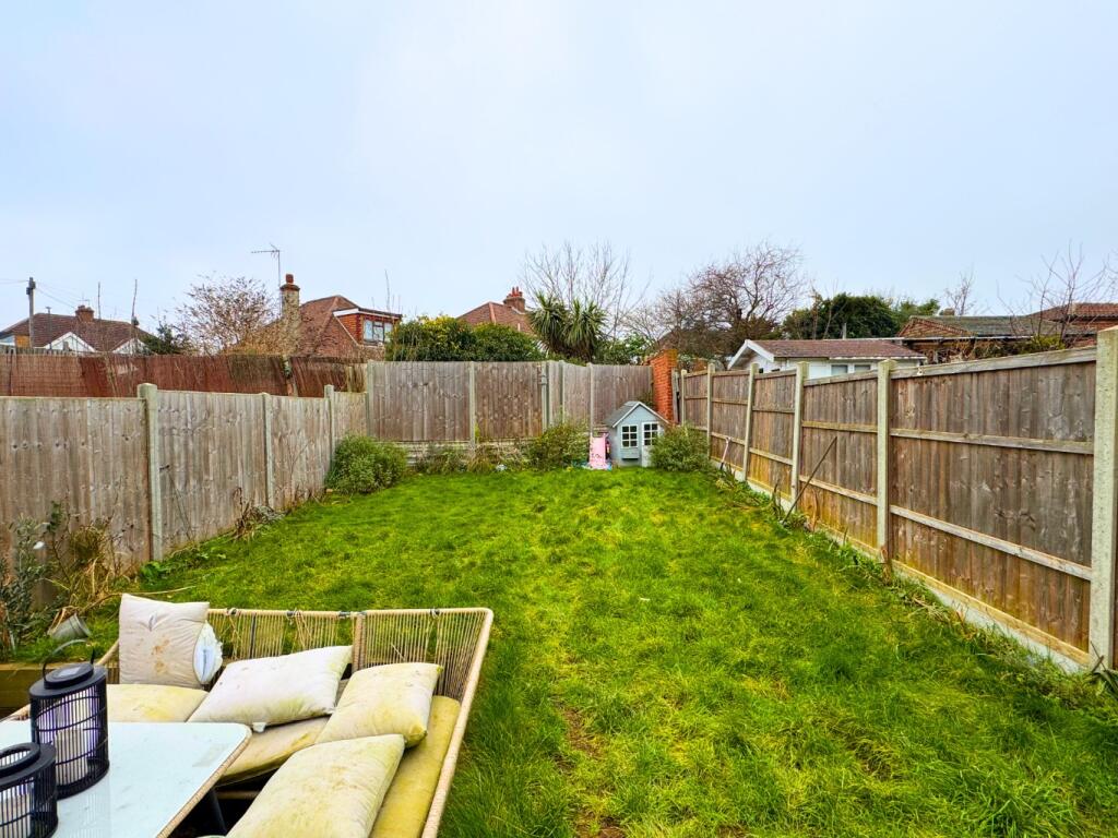 Additional property image - Swanbridge Road, Bexleyheath, Kent, DA7 5BP