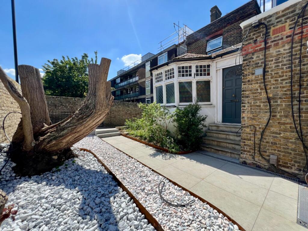 Main image of property: Eglinton Hill, Shooters Hill, London, SE18