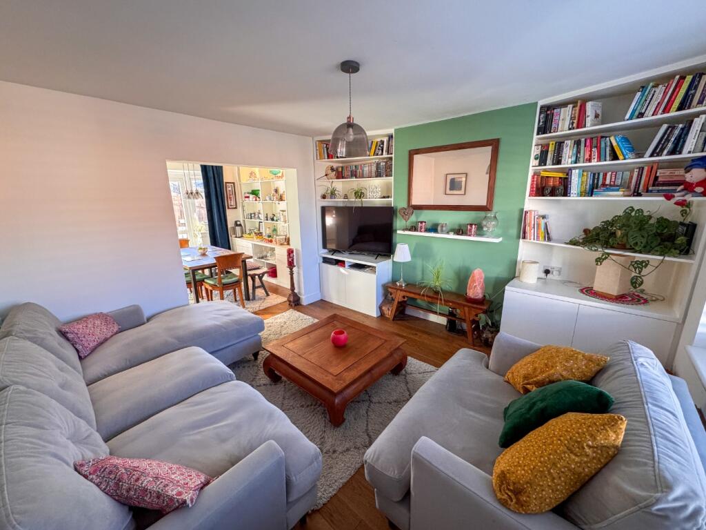 Main image of property: Cantwell Road, Shooters Hill, London, SE18 3LL