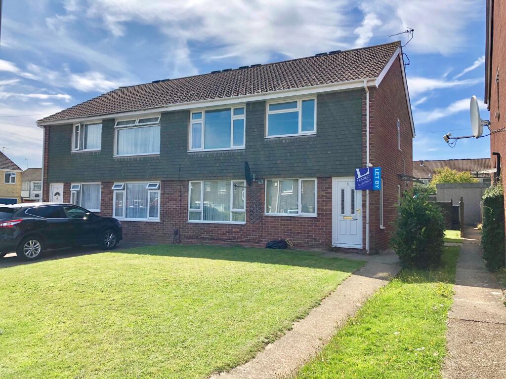 Main image of property: Wadhurst Road, Hedge End, SO30