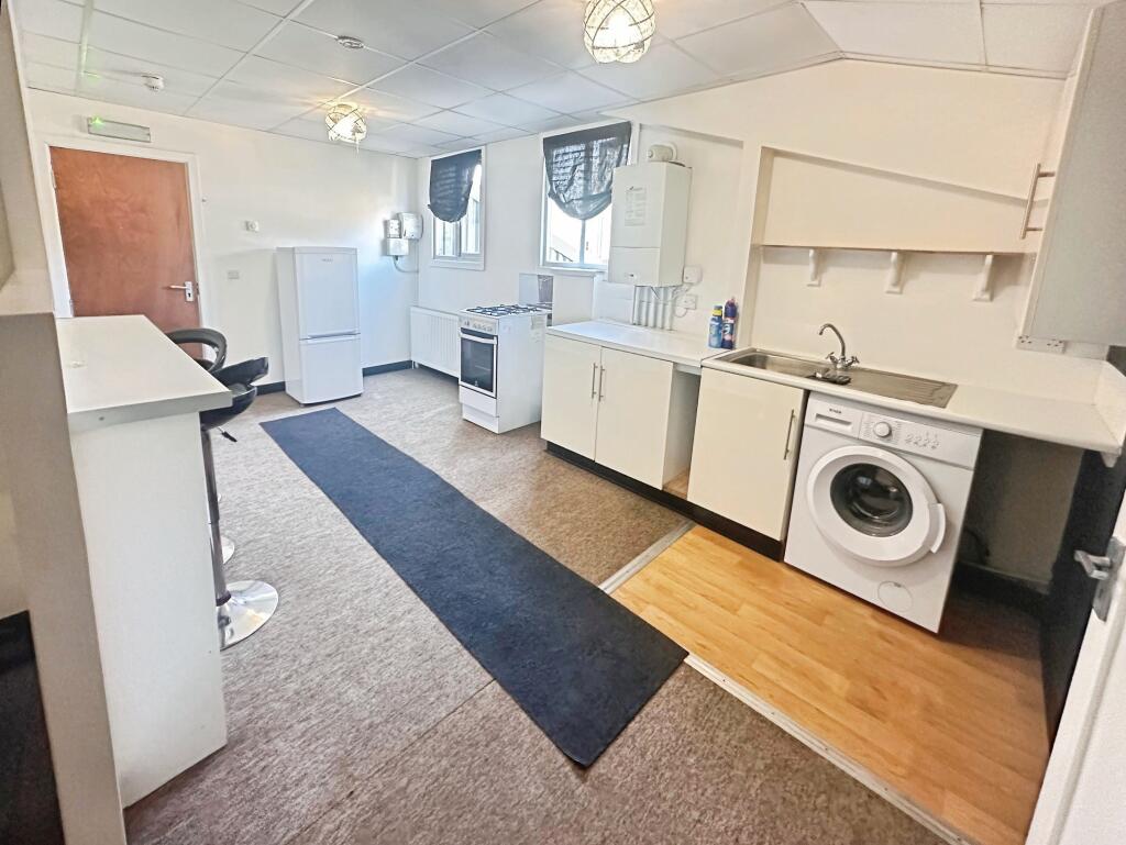 Main image of property: Botley Road, SO32