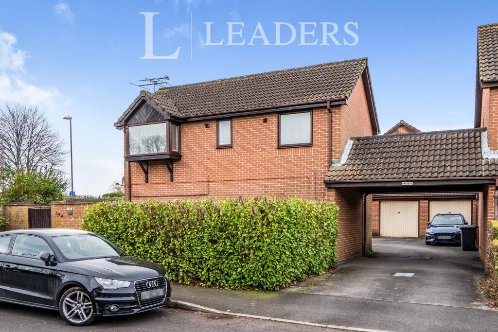 Main image of property: Stirling Crescent, Hedge End, SO30