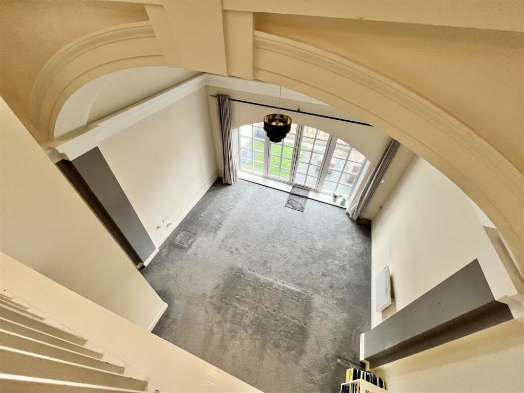 Additional property image - Knightstone Theatre, Weston-Super-Mare - NO CHAIN!