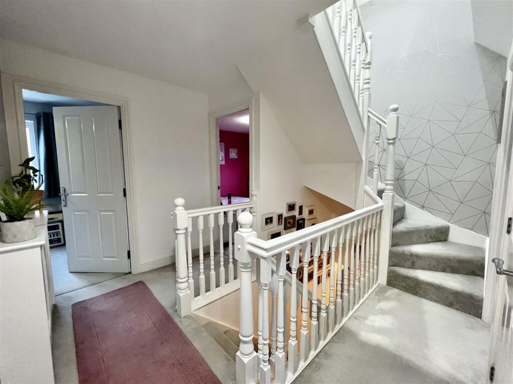 Additional property image - Thompson Way, West Wick - DECEPTIVE HOUSE!