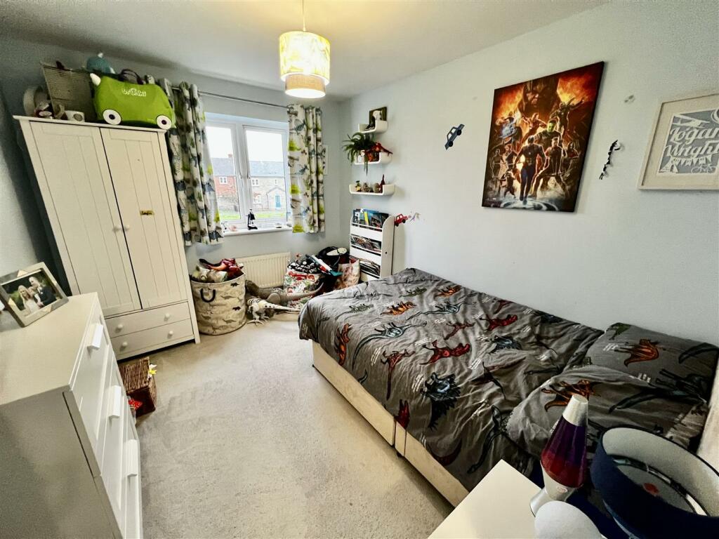 Additional property image - Thompson Way, West Wick - DECEPTIVE HOUSE!