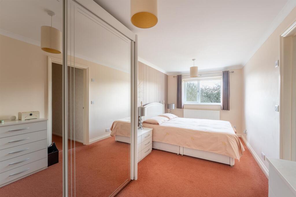 Additional property image - Rookery Close, Weston Hillside - OPEN OUTLOOK