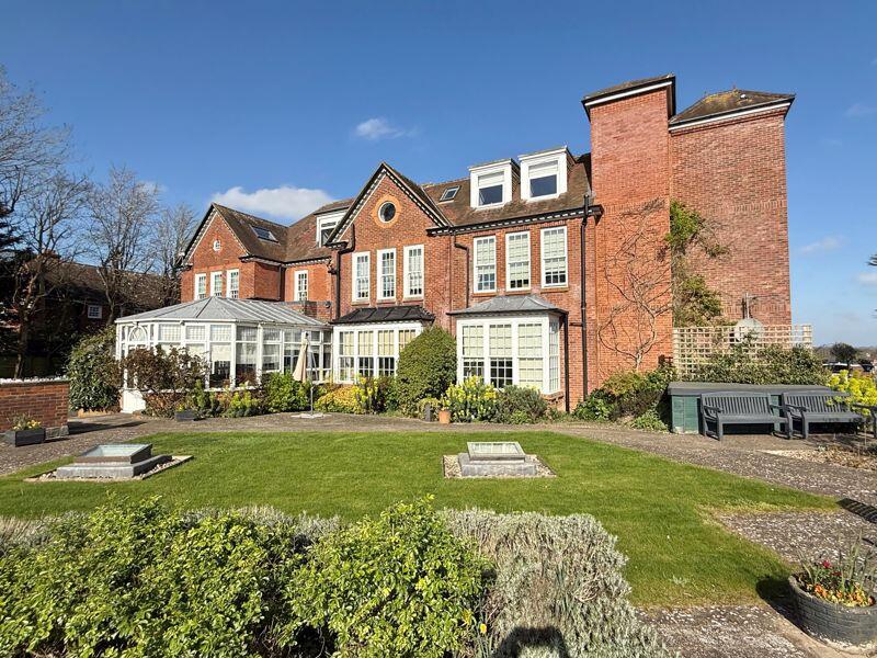 Main image of property: Spring Lane, Maidenhead