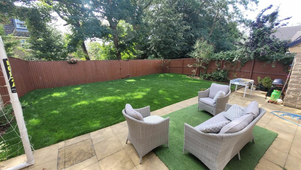 Additional property image - Bluebell Square, Wyke, BD12 8AZ