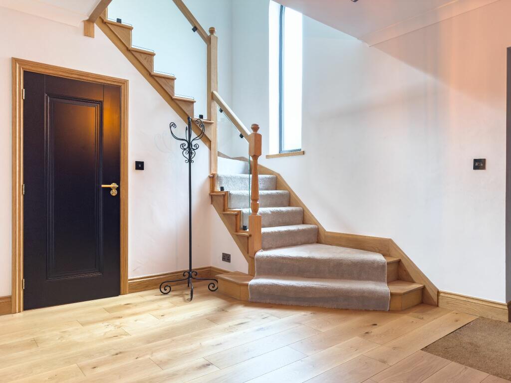 Additional property image - Westfield Lane, Wyke, BD12 9BY