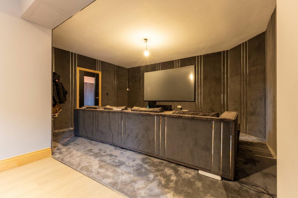 Additional property image - Westfield Lane, Wyke, BD12 9BY
