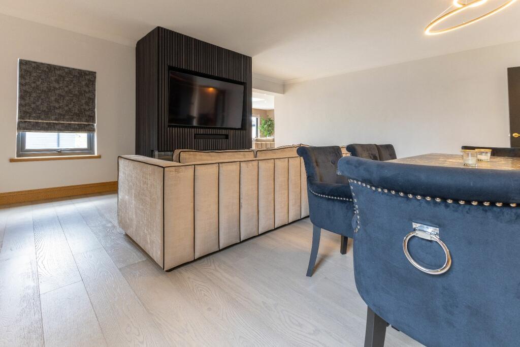 Additional property image - Westfield Lane, Wyke, BD12 9BY