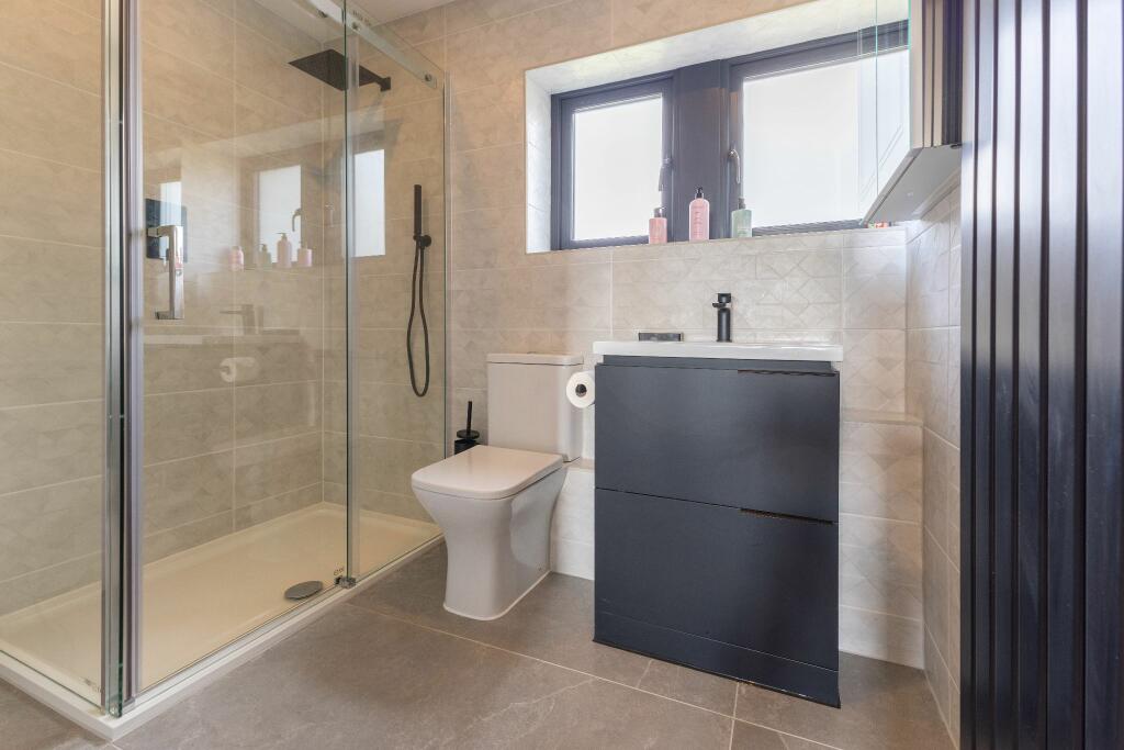 Additional property image - Westfield Lane, Wyke, BD12 9BY