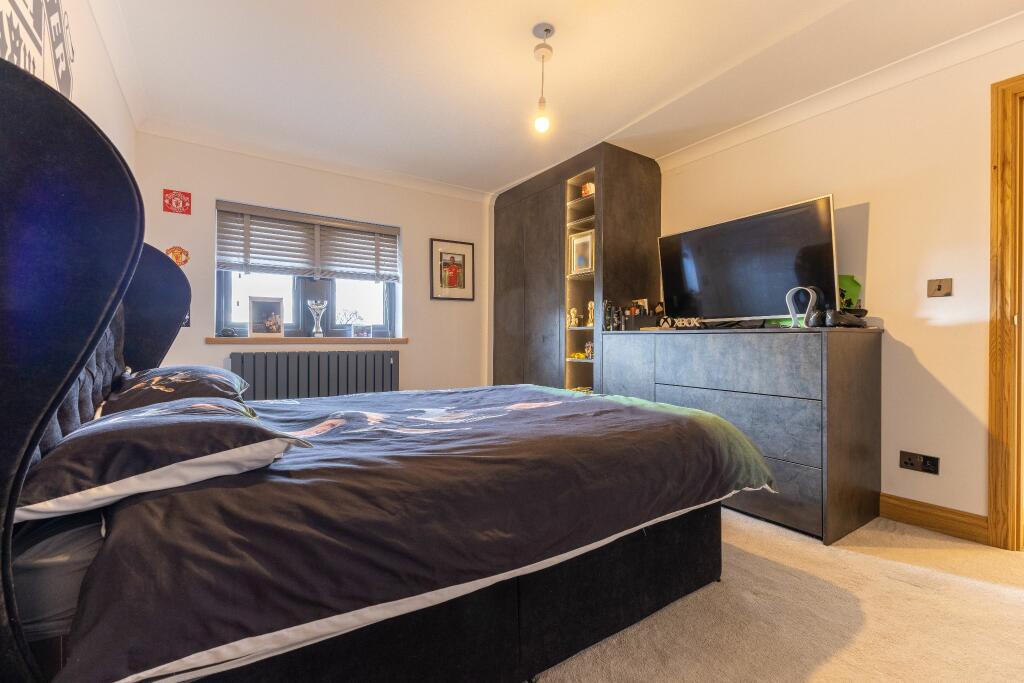 Additional property image - Westfield Lane, Wyke, BD12 9BY