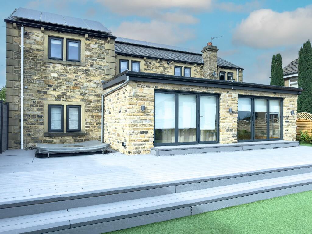 Additional property image - Westfield Lane, Wyke, BD12 9BY