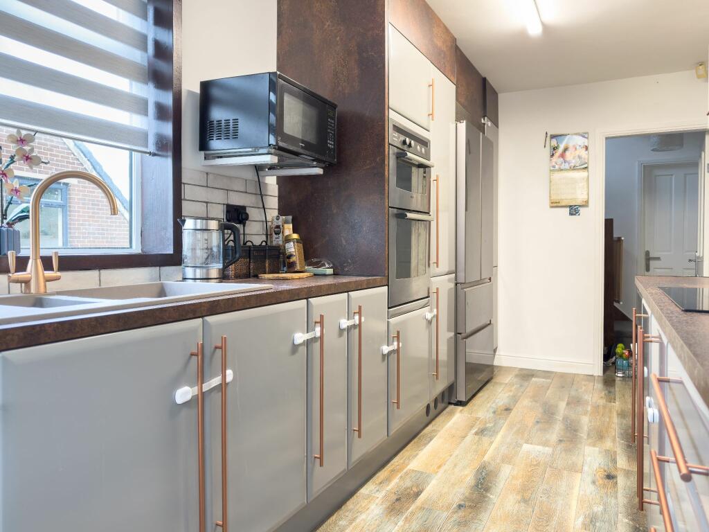 Additional property image - Elizabeth Crescent, Wyke, BD12 8NG