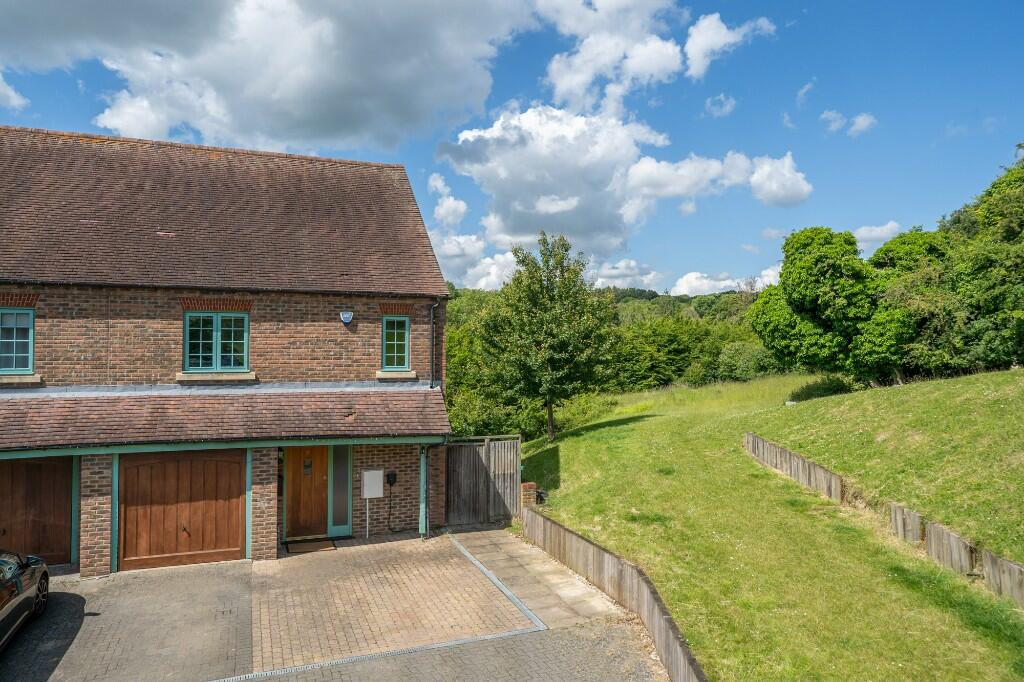 Main image of property: Cowslip Meadow, Berkhamsted, Hertfordshire, HP4