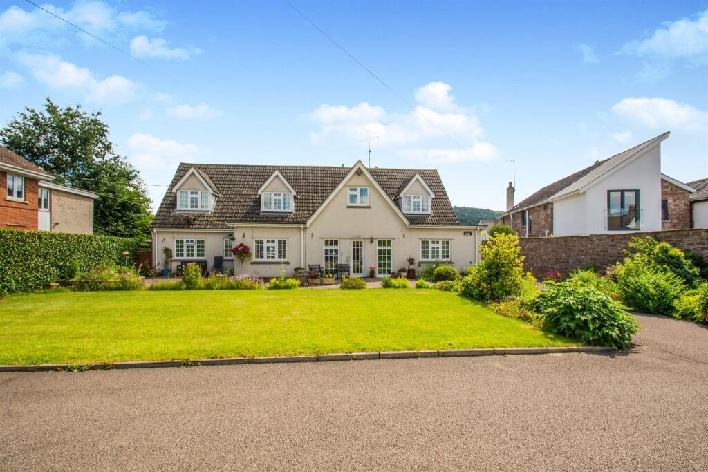 1 bedroom apartment for sale in The Parade, Monmouth, NP25