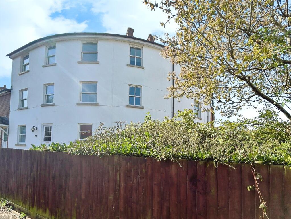 Main image of property: Monnow Keep, Monmouth