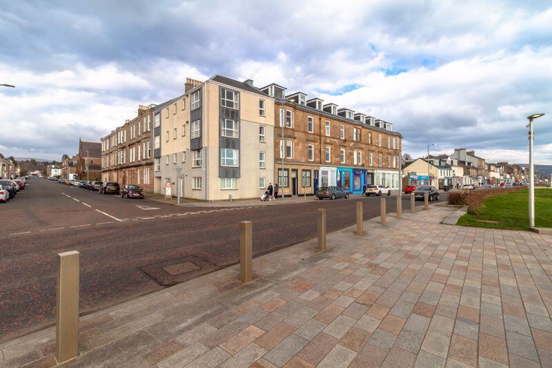Main image of property: 2, William Street, Helensburgh
