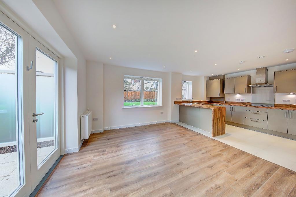 Main image of property: Kingston Road, Wimbledon Chase, London, SW20 8BU