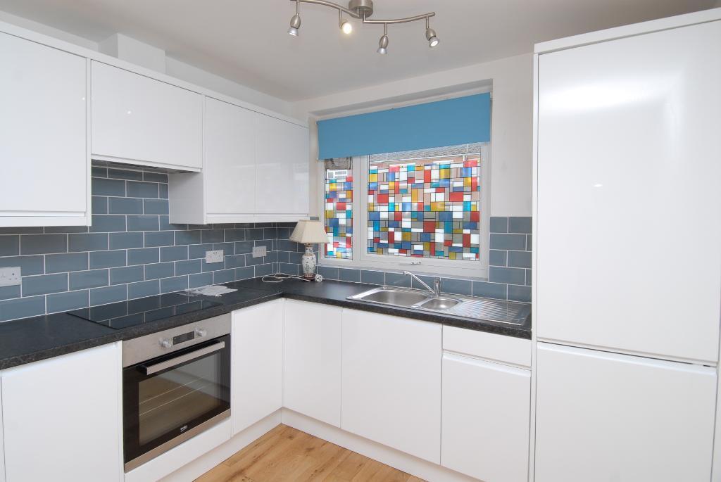 Main image of property: Waverton Road, Earlsfield, London, SW18 3BZ