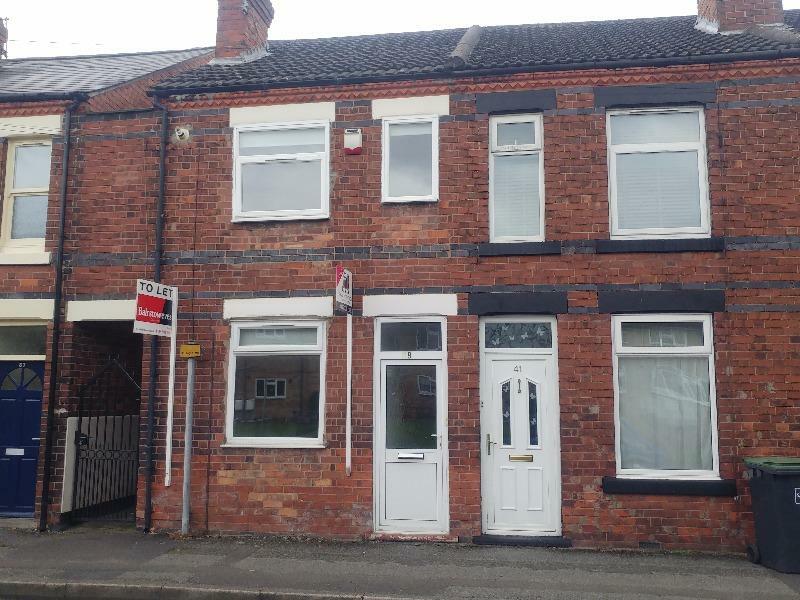 4 bedroom terraced house for rent in Dallas York Road, Beeston, Nottingham, NG9