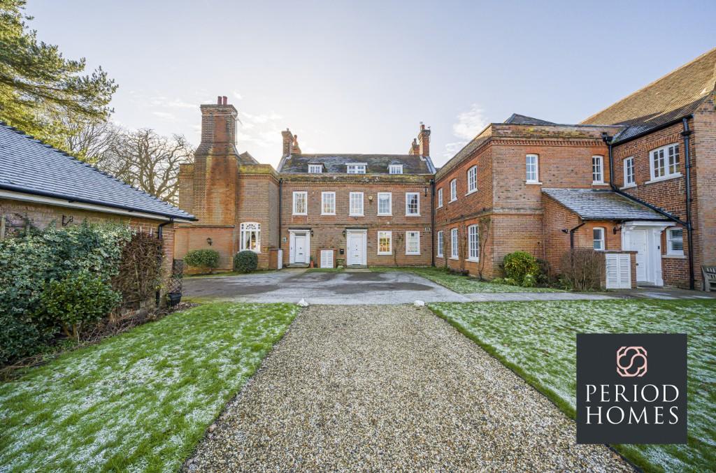 2 bedroom apartment for sale in Back Lane, Fryerning, CM4