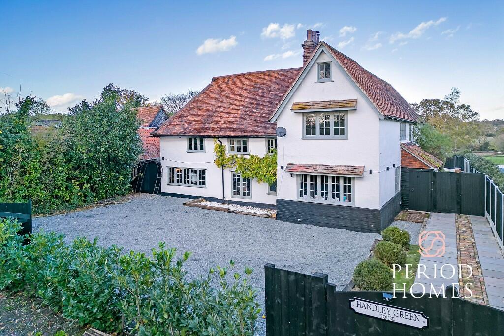 5 bedroom detached house for sale in Handley Green, Ingatestone, CM4