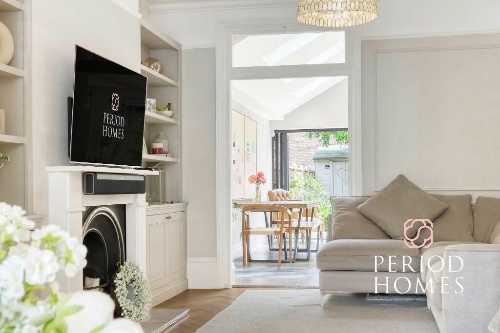Additional property image - St. Thomas Road, Brentwood