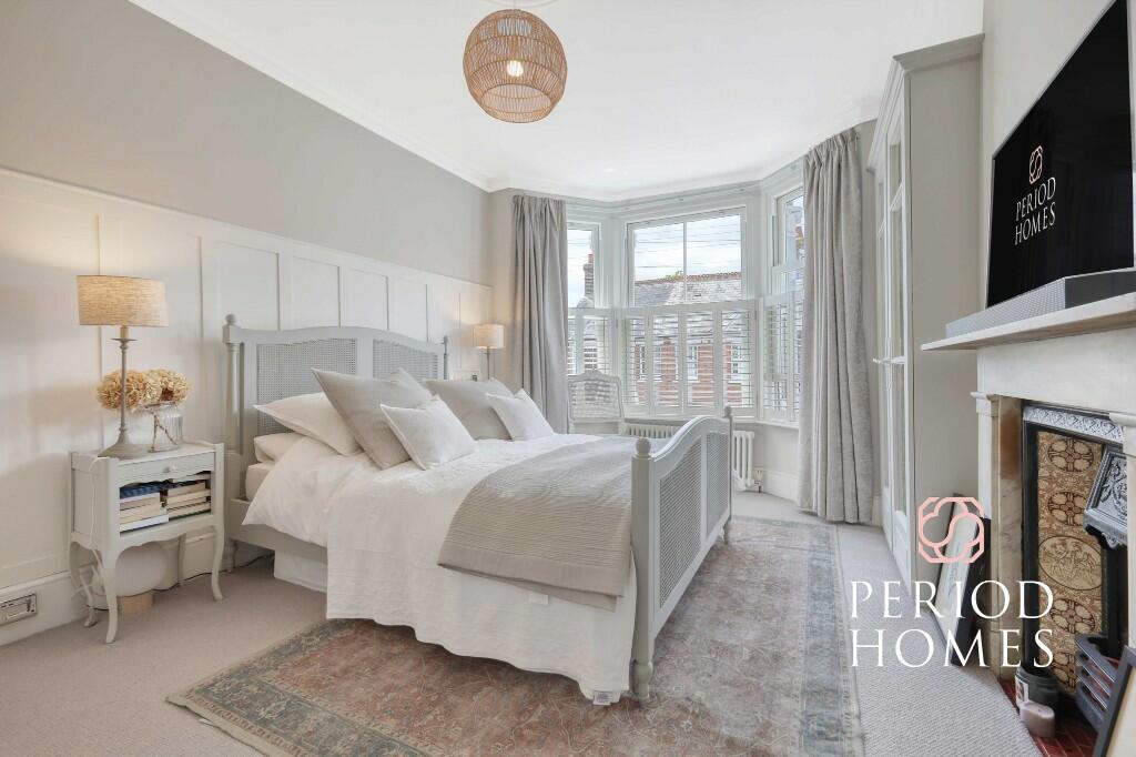 Additional property image - St. Thomas Road, Brentwood