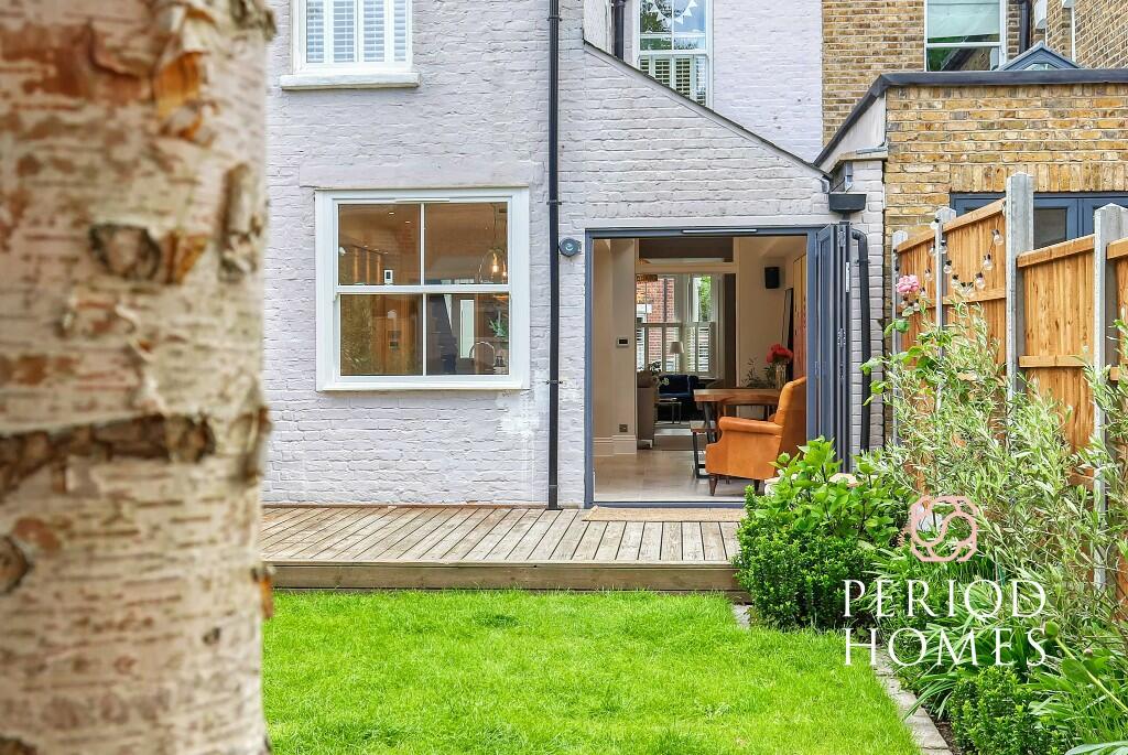 Additional property image - St. Thomas Road, Brentwood