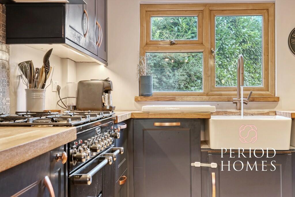 Additional property image - Brook End Road South, Chelmsford