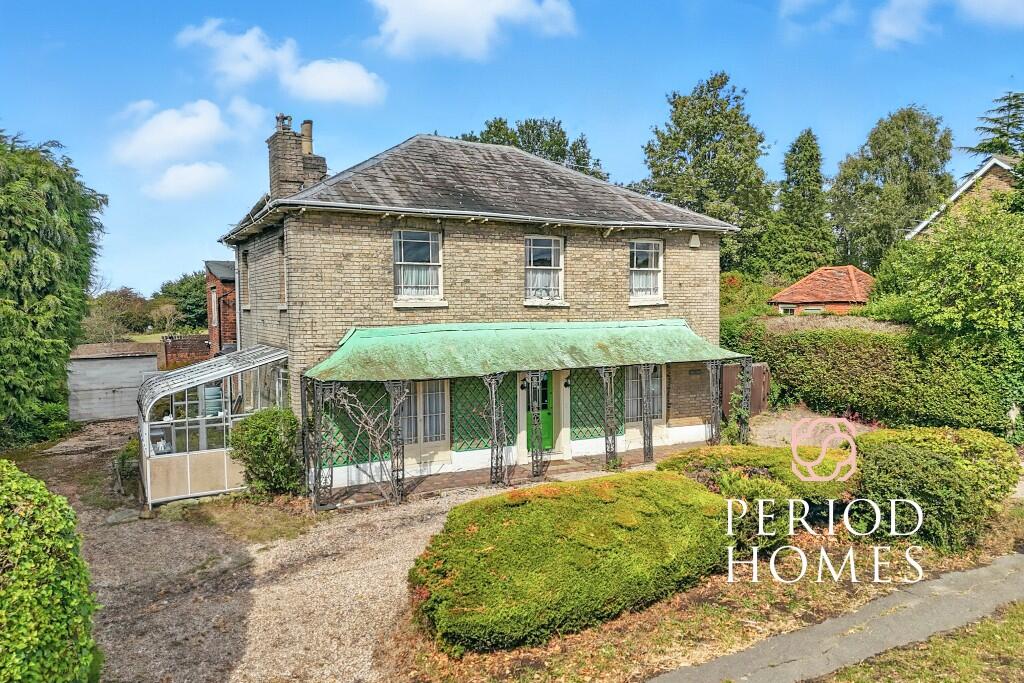 Main image of property: Roman Road, Mountnessing