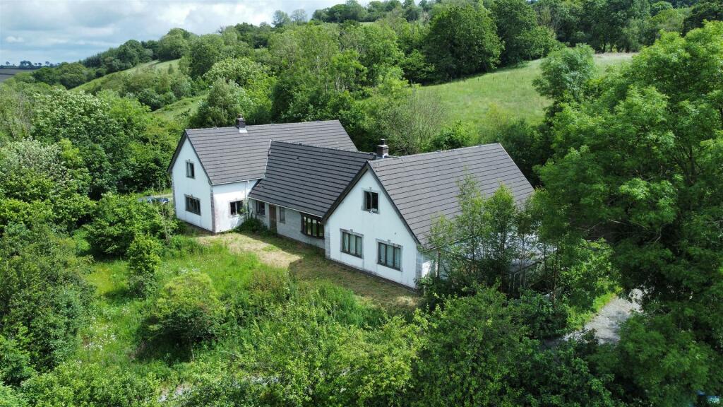 Main image of property: Abermeurig, Lampeter