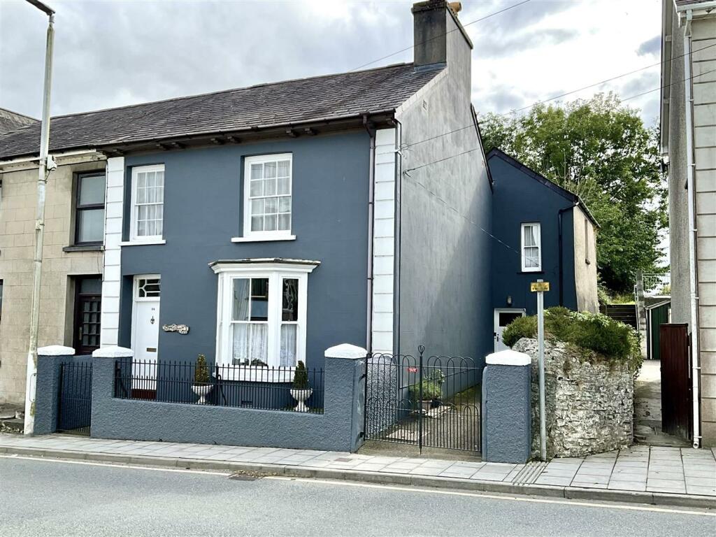 Main image of property: 84 Bridge Street, Lampeter