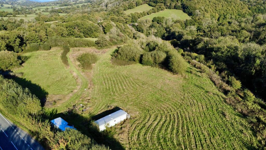 Main image of property: Taliaris, Llandeilo