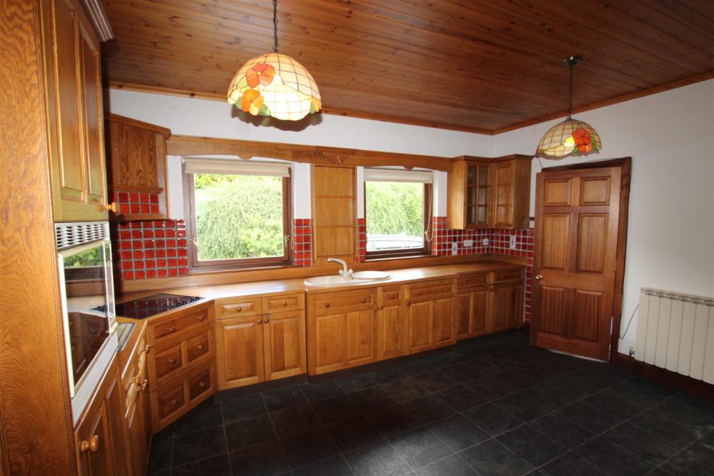 4 bedroom smallholding for sale in Close to Newcastle Emlyn, West Wales