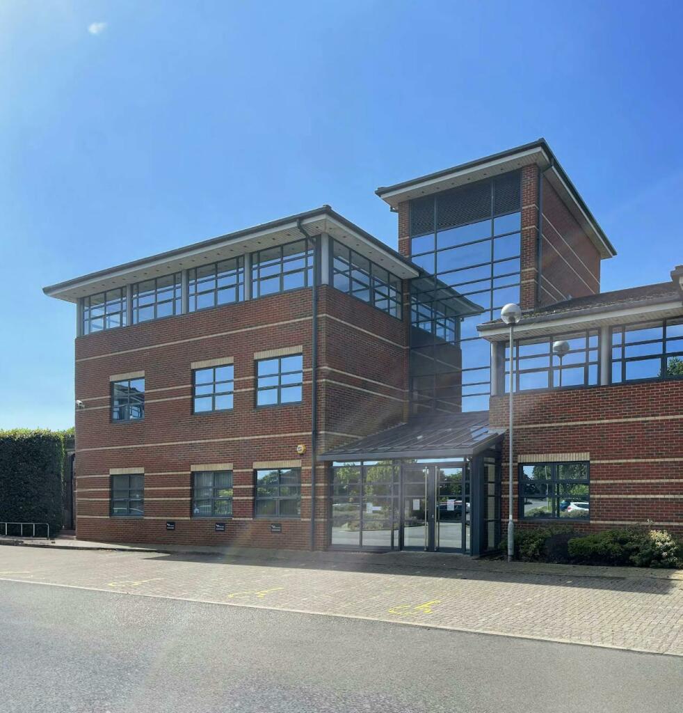 Main image of property: Peterbridge House, 3 The Lakes, Northampton, NN4 7HB