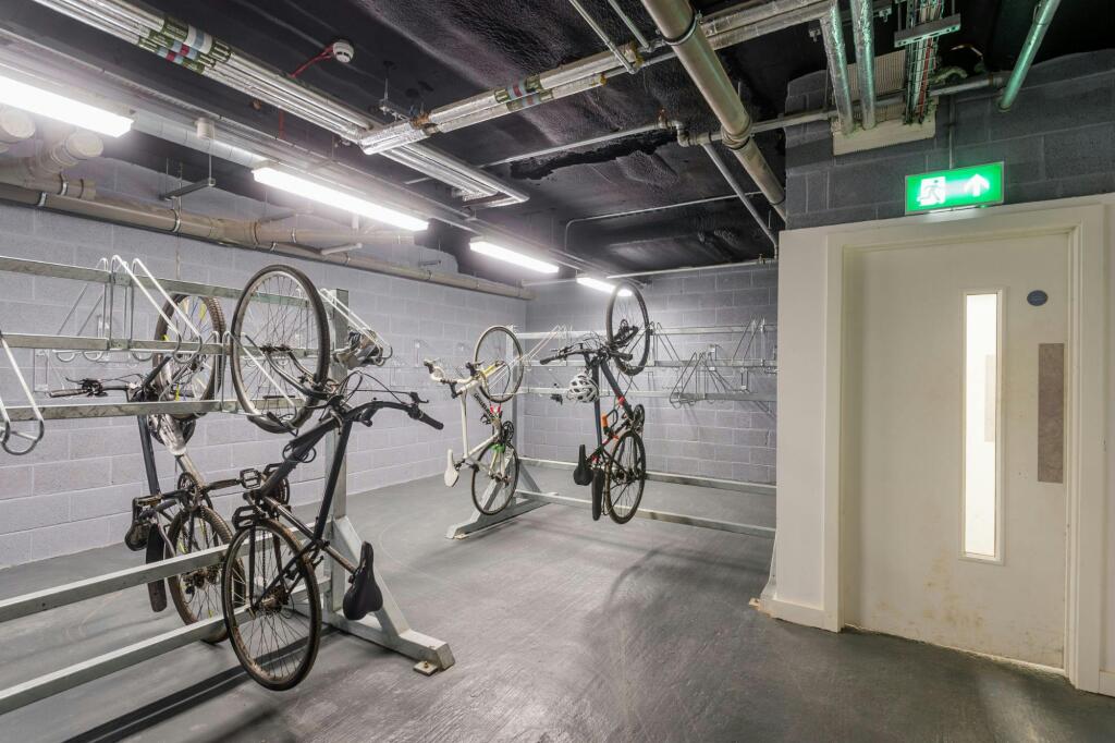 Cornerblock, 2 Cornwall Street