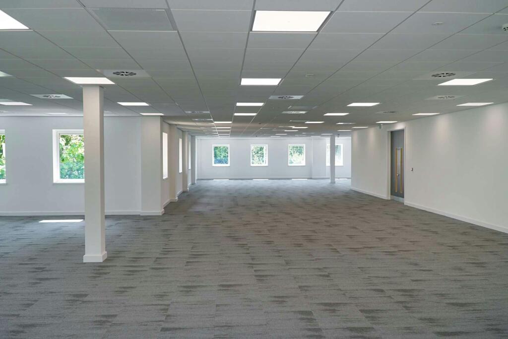 100 Relay Point, Tamworth