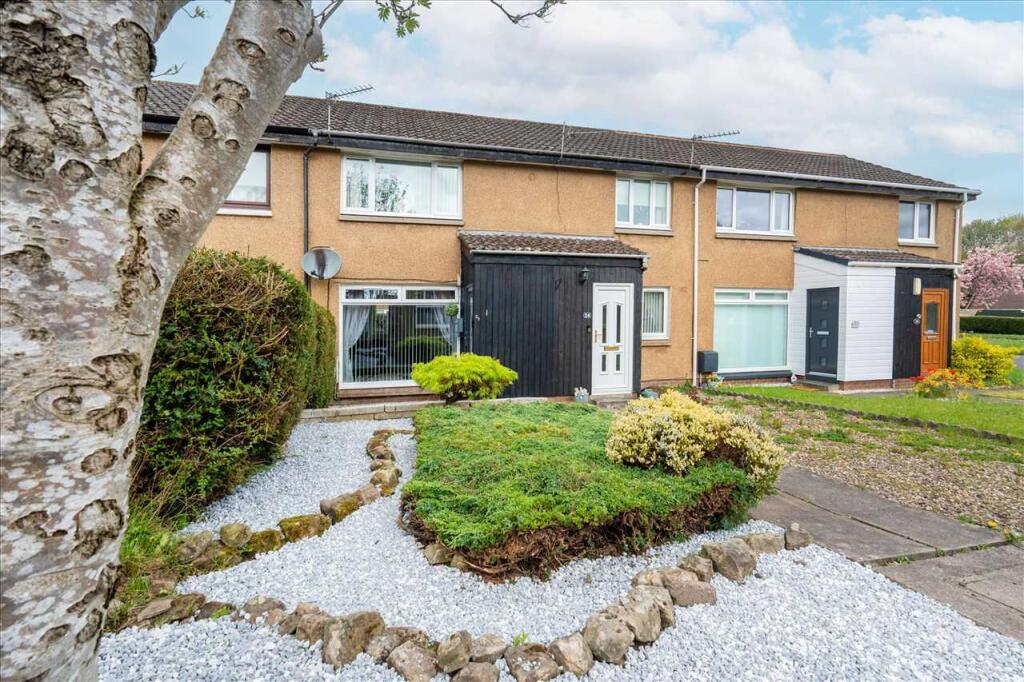 Main image of property: 26 Glamis Gardens, FK2 0YJ