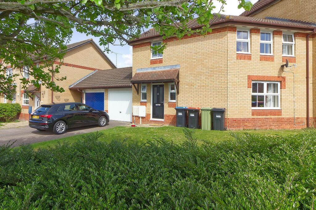 Main image of property: Oldbrook, Milton keynes, MK6 2LN