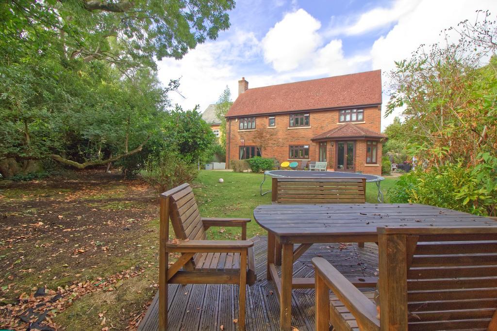 Main image of property: Grange Farm, Milton Keynes, MK8