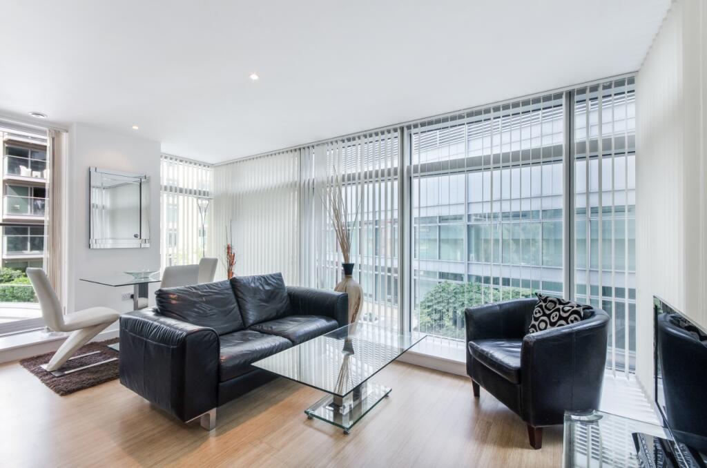 Main image of property: Pan Peninsula Square, Canary Wharf, London, E14