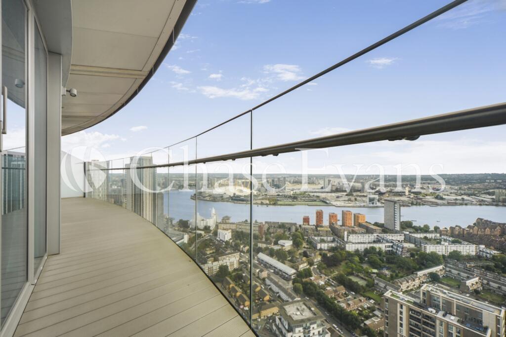 Main image of property: Crossharbour Plaza, Canary Wharf, London, E14